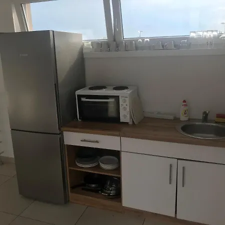 And Room's Апартаменти Любляна