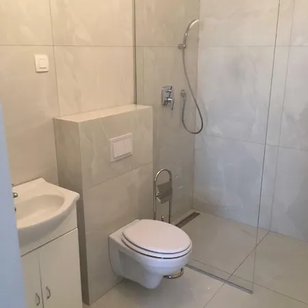 And Room's Ljubljana