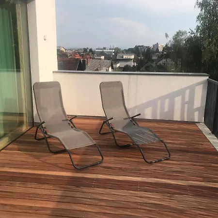 Apartment And Room's
